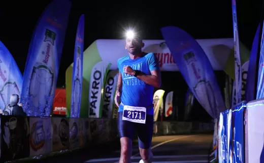 Ostatnie piątkowe zmagania na Festiwalu Biegowym. Ruszył Bieg Nocny na 7 km - 63